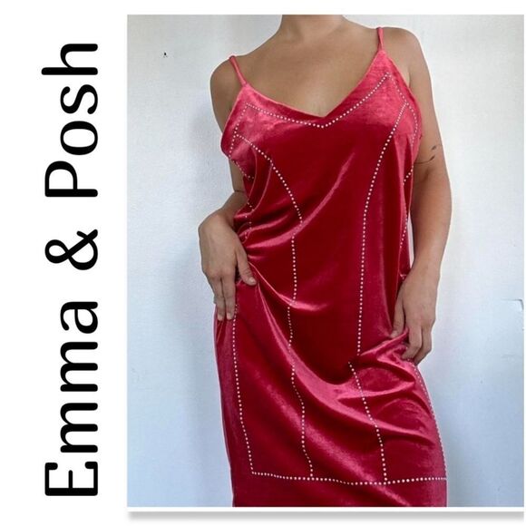 NWT Emma & Posh Velour Dress - Picture 1 of 15
